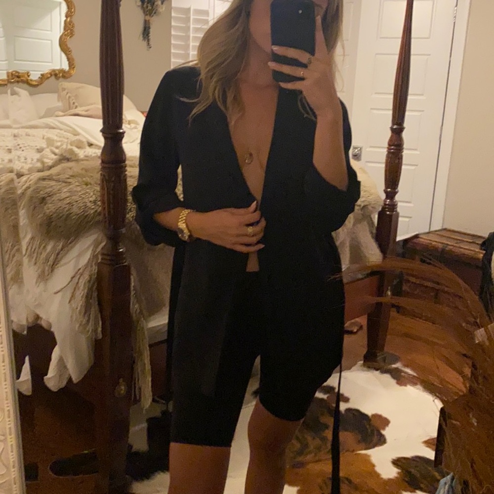 Babaton black blazer with tie